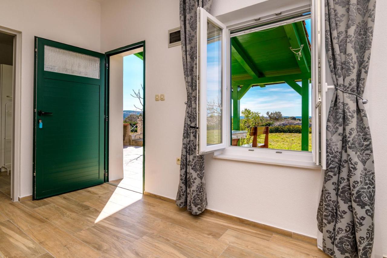 Krcina Holiday Home Cres Kültér fotó