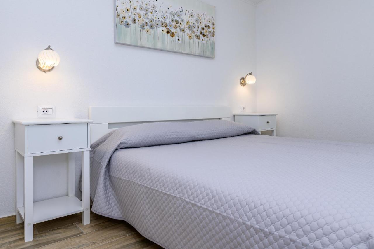 Krcina Holiday Home Cres Kültér fotó